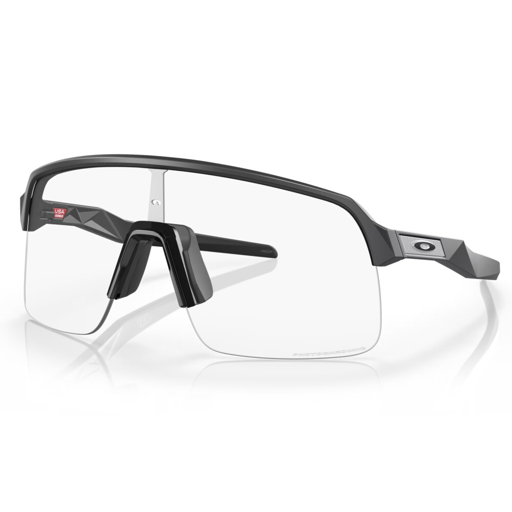 oakley-sutro-lite-matte-carbon-clear-fhotochromic-bicimax