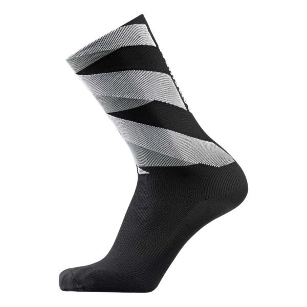 calcetines-gore-essential-signal-negro-gris-bicimax