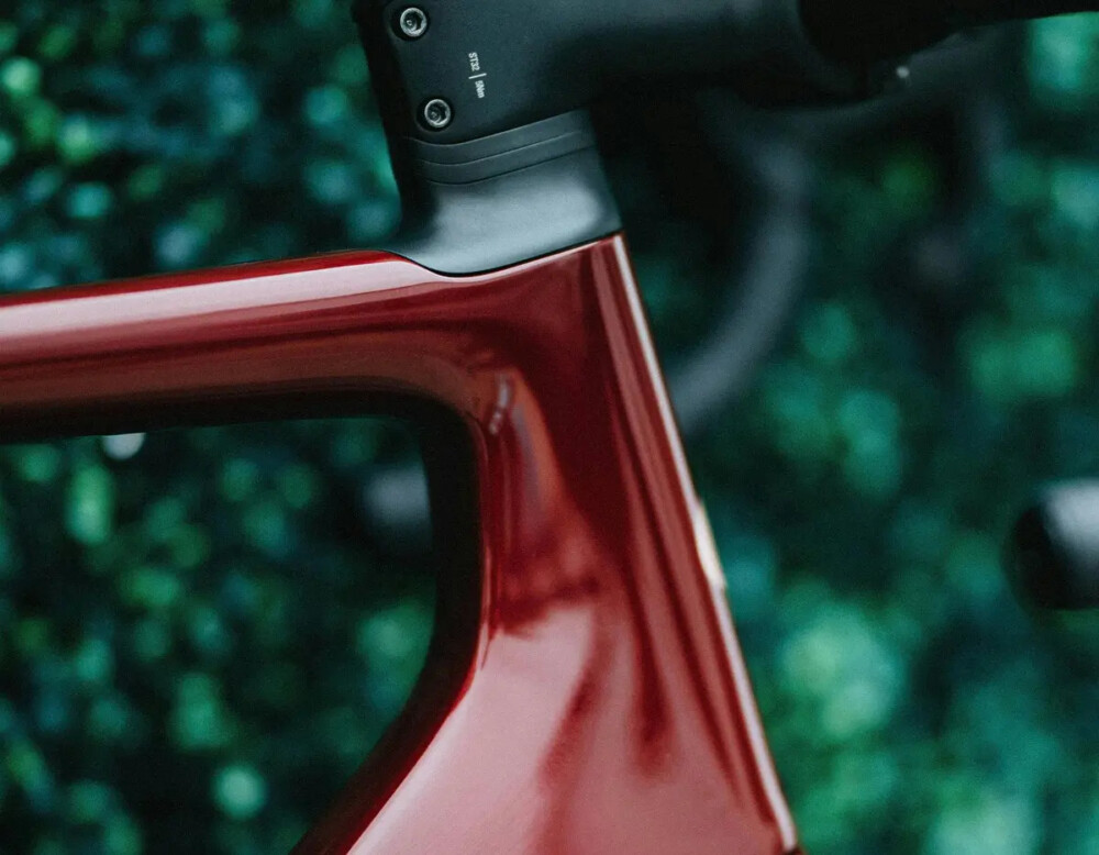 Bicicleta Cervelo Caledonia 5 Rival ETAP Carmine 2025 - Imagen 2